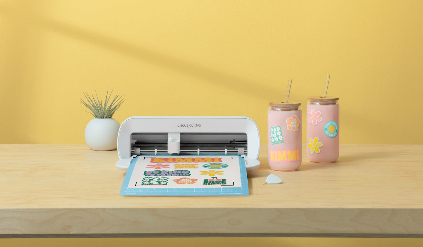 Cricut Joy Xtra Starter Bundle