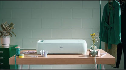 Cricut Explore 3 + Everything Bundle